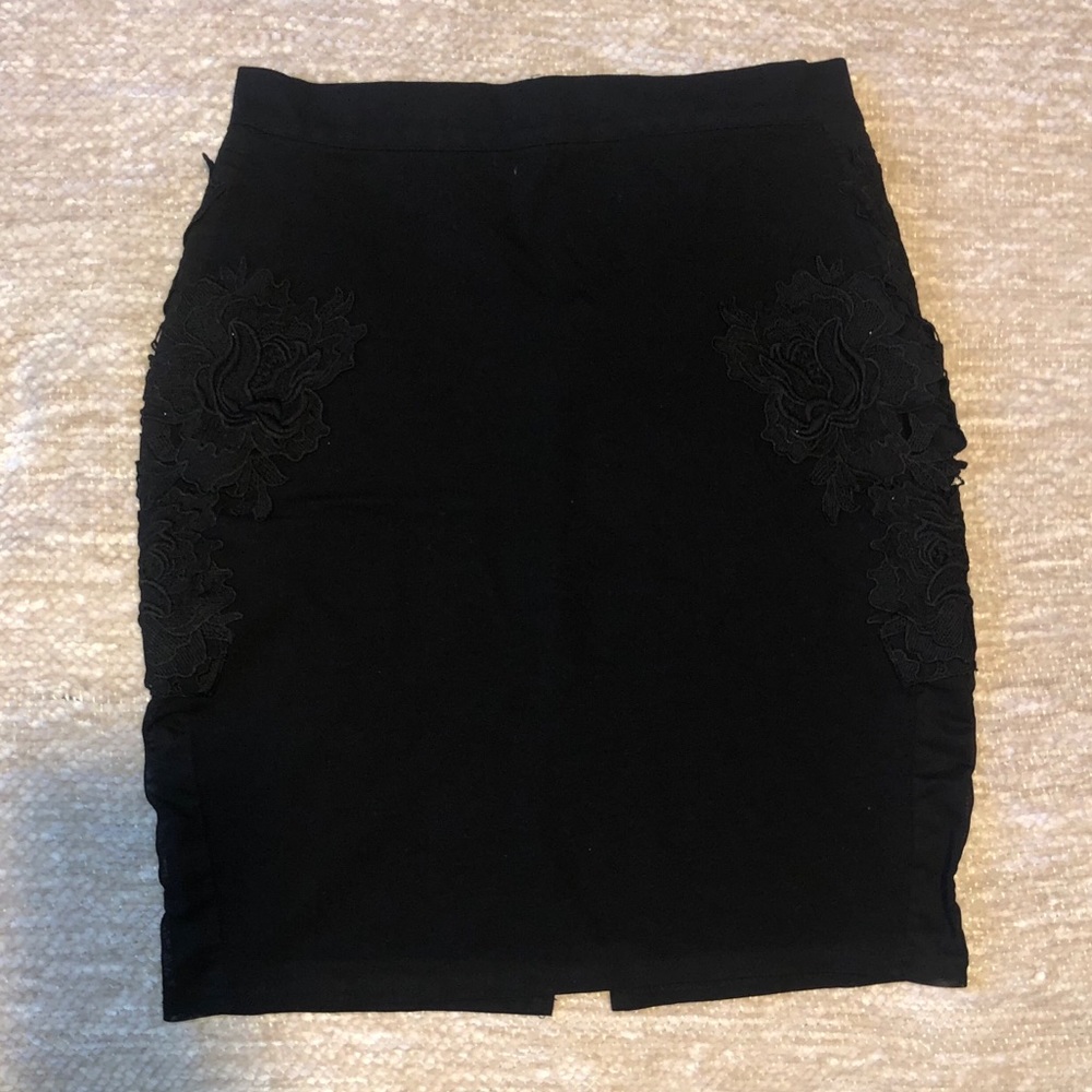 Black pencil skirt